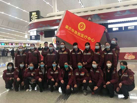 图片包含 人员, 建筑物, 群组, 站立

描述已自动生成